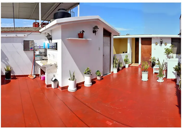 Hospedaje La Casa Blanca