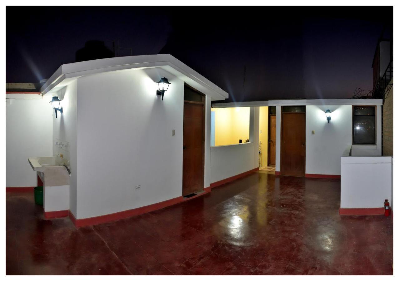 Homestay La Casa Blanca Urbanizacion Buenos Aires