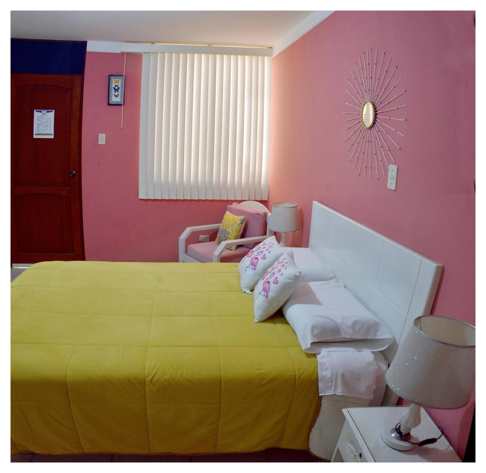 La Casa Blanca Homestay