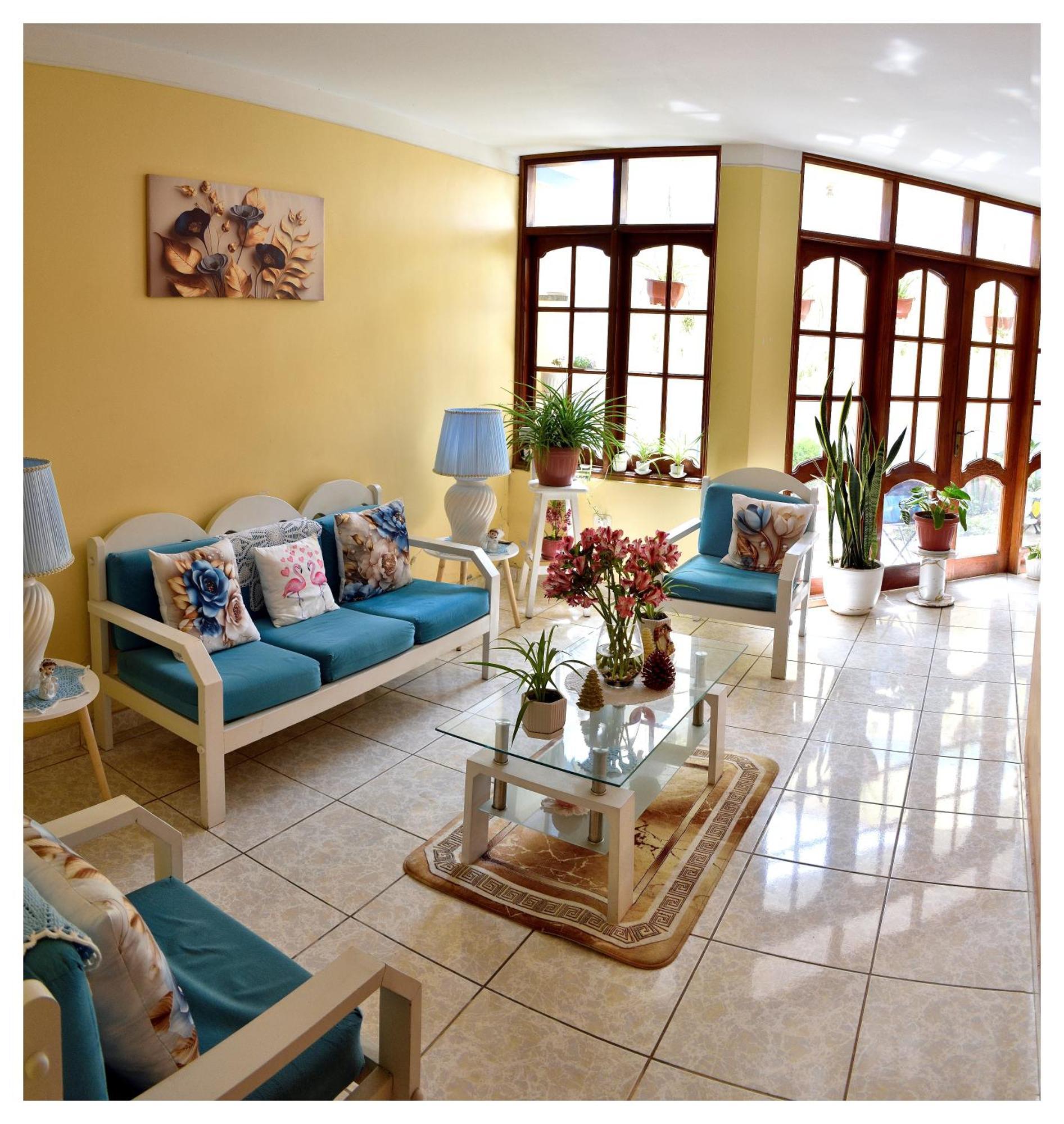 Homestay La Casa Blanca