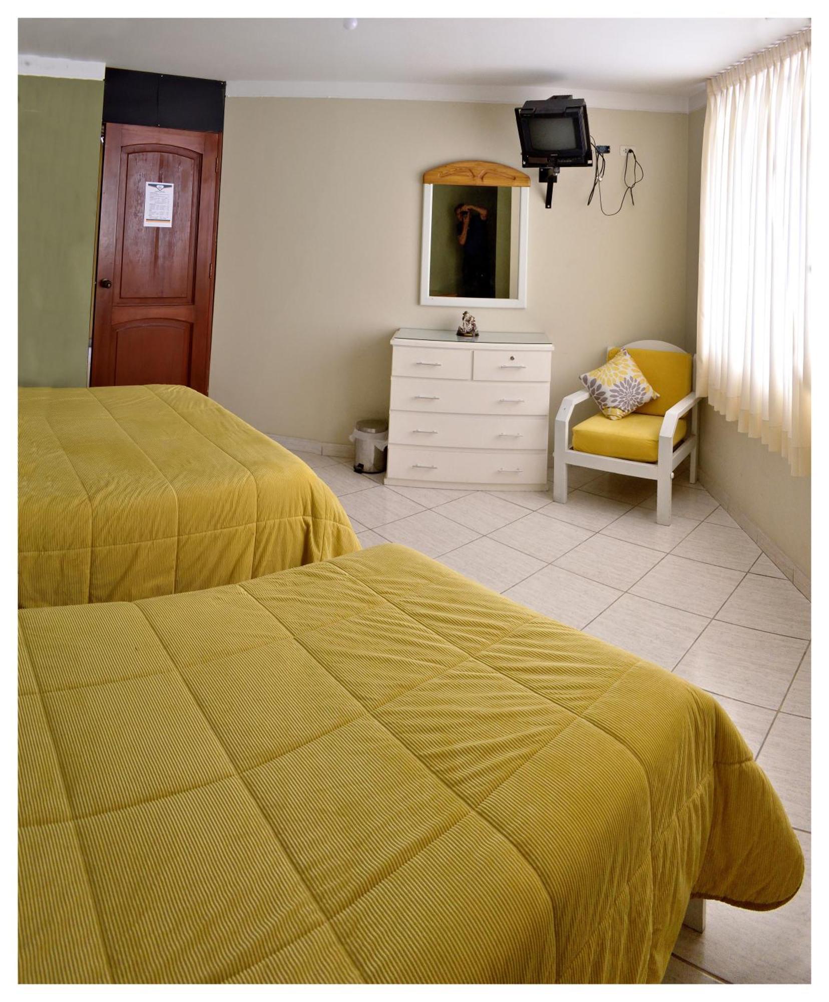 Homestay La Casa Blanca *